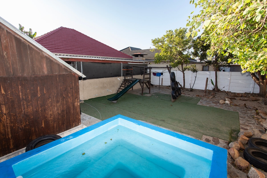 3 Bedroom Property for Sale in Richmond Western Cape